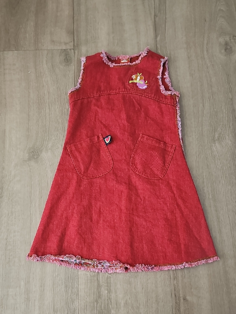 Chickeeduck Revisable Red Sleeveless Denim Dress with Heart Patch Girls Size 4
